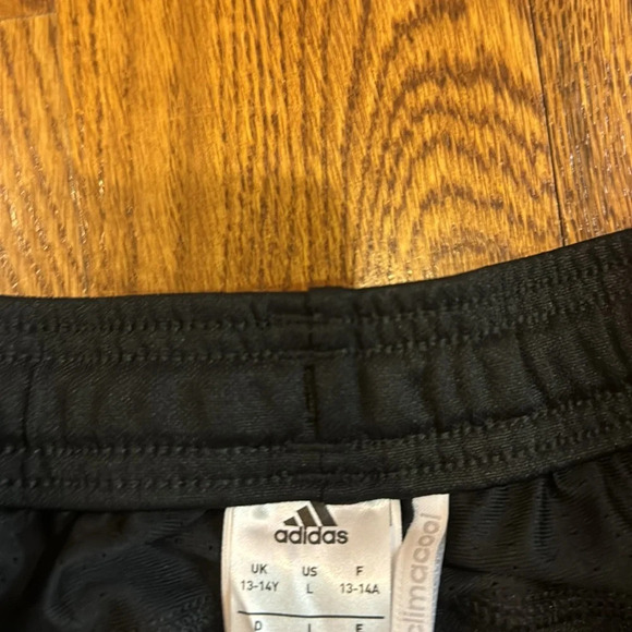 Kids Adidas Training Pants - Picture 3 of 4